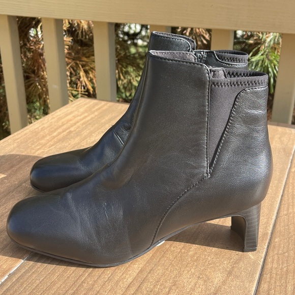 Clarks Kyndall Fae Women’s Leather Bootie Black - Picture 3 of 8